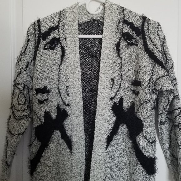 Unique, completely unusual cardigan. (NWOT) - Picture 2 of 12